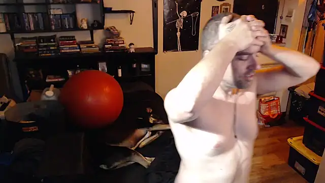 Daddy_Werewolf webcam