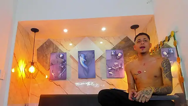 Klaar_Blessed webcam