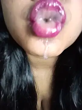 Hotlisa webcam