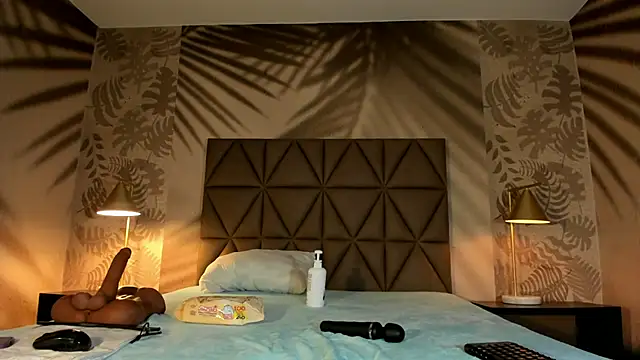 AnneDixie webcam