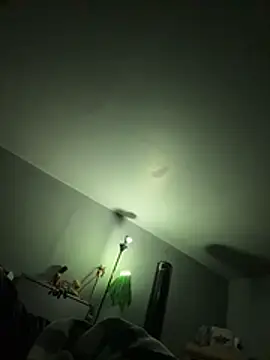 MIGHTYDEMONXXX webcam