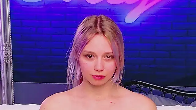 AlessiaCroft webcam