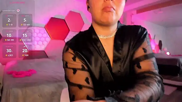 ArielleWilde webcam
