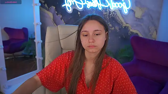 TinyNatalie webcam