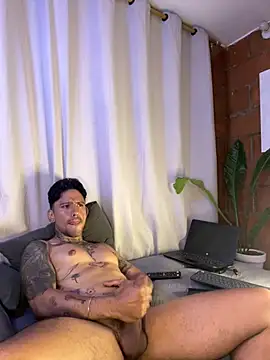 MR_EITHAN webcam