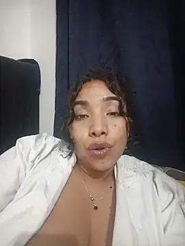 Wolfamara webcam