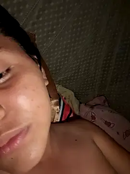 AishaYeleth webcam