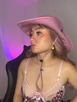 Penny_7 webcam