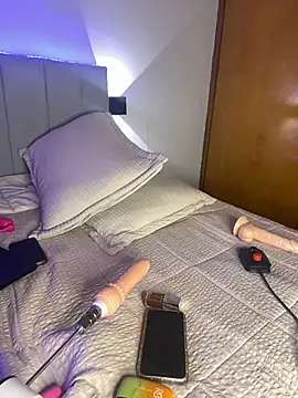 Mia_jenner1 webcam