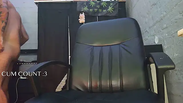 DanielsCock420 webcam