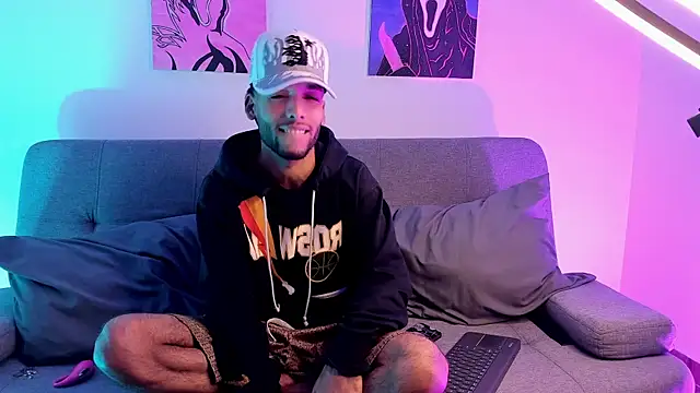 Thiagoferreti Live Web Cam Show