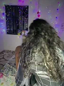 Simone_Miller Live Web Cam Show