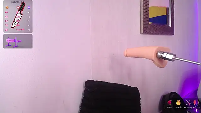 Amara_Davis1 webcam