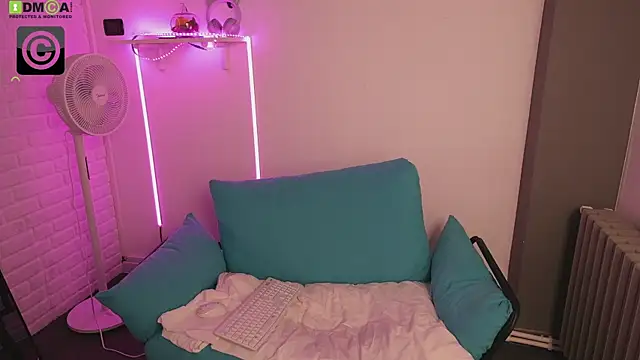 Maya_Carlisle webcam