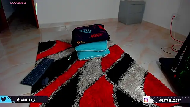 Latrellx7 webcam