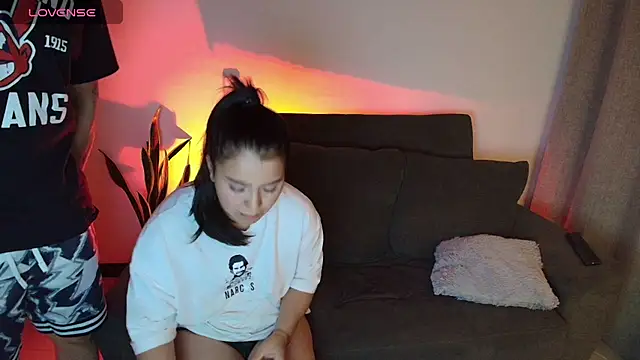 Alyssa_and_DAngelo webcam
