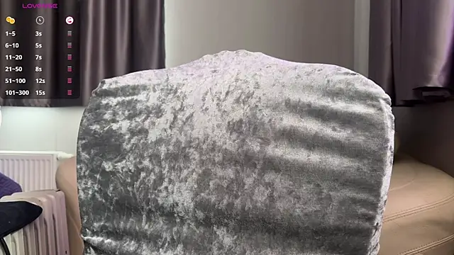 emily_is_here_ webcam