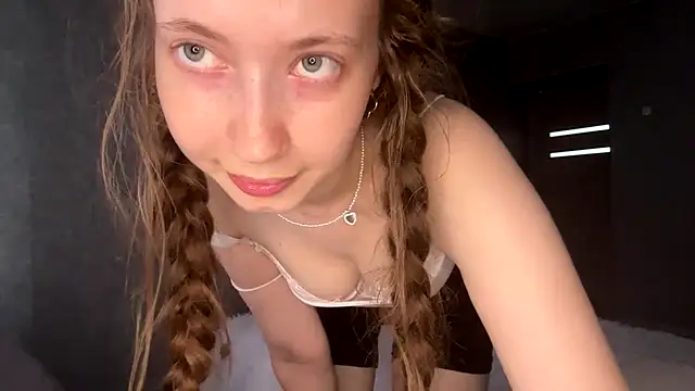 Emily_Mur_ webcam