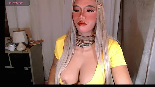 AnacondaCockSelfsucker webcam
