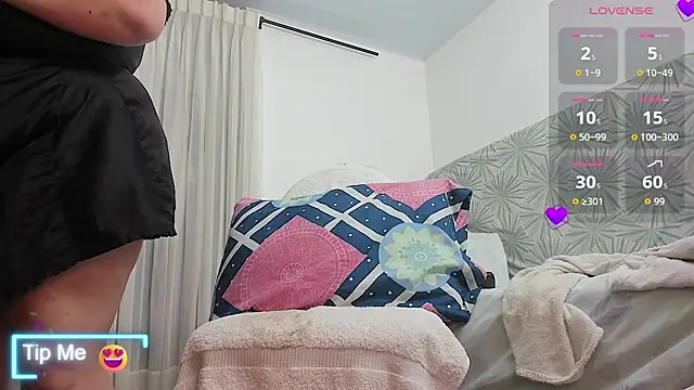 AlexxandraRivera webcam