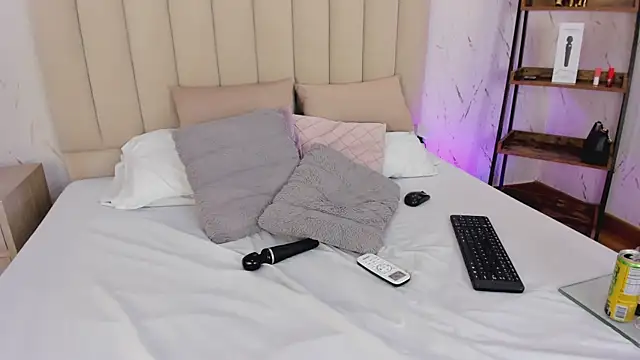LilithHarperr_