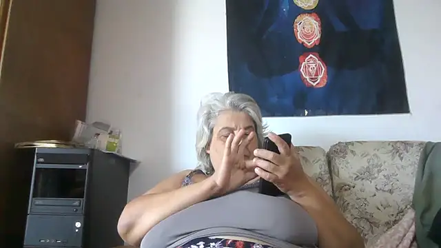 ExquisiteMature live sex cam
