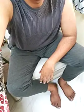 ChillBoyyy live sex cam