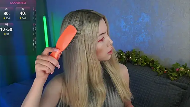 LindaThackerr webcam