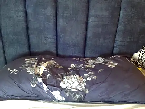 cocoluvx_1 webcam
