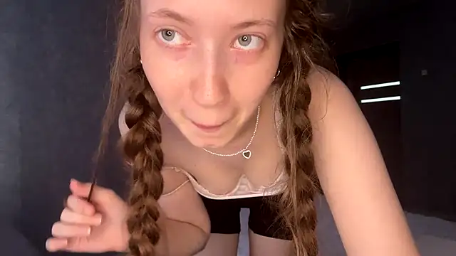 Emily_Mur_ webcam