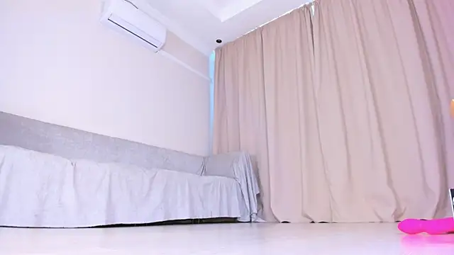 Cherrypie_001 webcam
