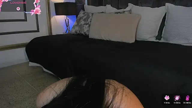NaylaGrey webcam