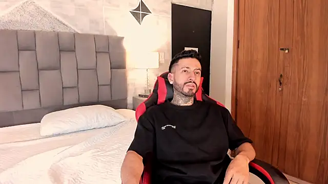 StevenAndLaura webcam