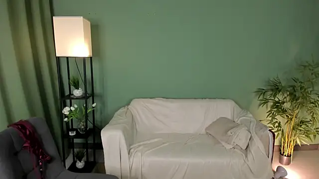 LeticiaRomano webcam