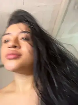 lucianaroy webcam