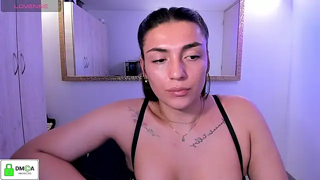 EricaVanderhill webcam
