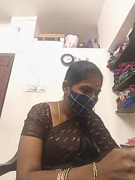 Tamil_Yalini12 live cam on StripChat