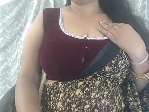 cute-priy webcam