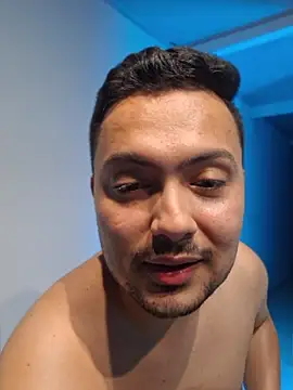 ORTIZ96hot Live Web Cam Show