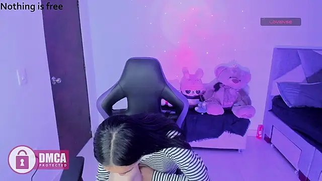 Alana_Pherson webcam