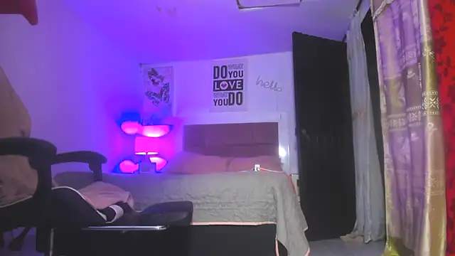 Alexa_paytom1 webcam