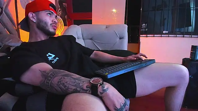 Vincentblack webcam