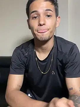 Aaronsexroom webcam