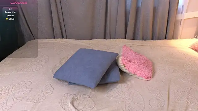 Živá chatovací místnost hikom1ko