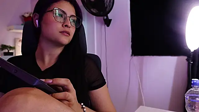 TifanyWhite_ webcam