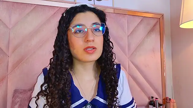 DemiJones_ webcam