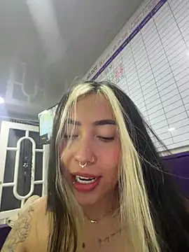 ManuelaVeeleez webcam