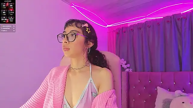 Sarah_Moon1 webcam