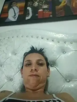mariana_santacoloma webcam