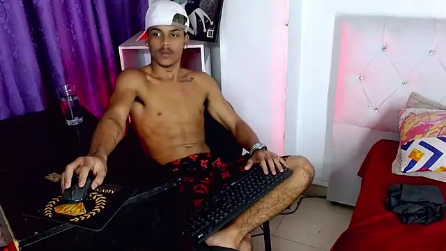 Angel_foxc13 webcam